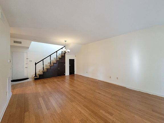 5th image of 10811 Richmond Ave APT 47