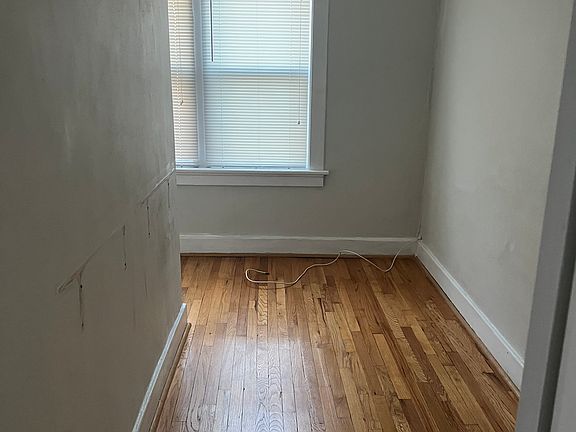 4th image of 1229 Claytonia Ter APT 2