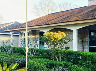 11331 Shannon Hills Dr, Houston, TX 77099