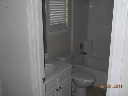 3rd image of 24011 Hollingsworth Dr