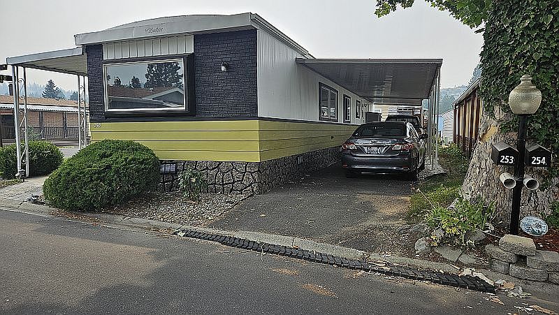 2nd image of 2311 W 16th Ave Lot 253