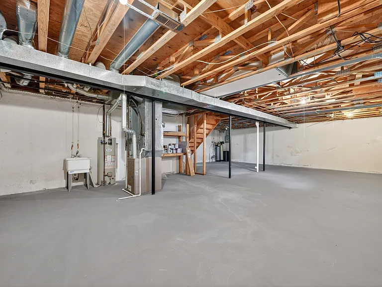 3141 Bridlewood Dr — Photo 34