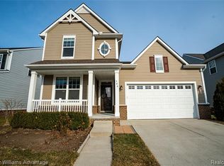 346 Wright St, Wixom, MI 48393
