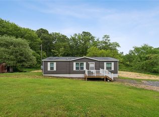 222 Banocy Rd, Derry, PA 15627