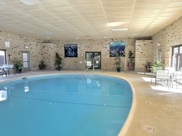 Academy Heights Apartments