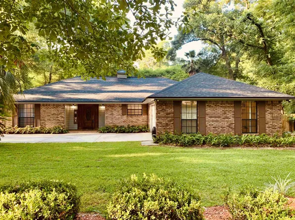 6888 Glenmeadow Ln, Tallahassee, FL 32317