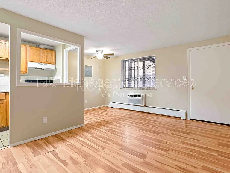 27 S Sherman St #101 — Photo 8