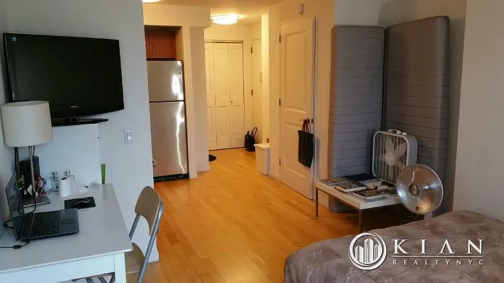 Sold by Kian Realty | media 3