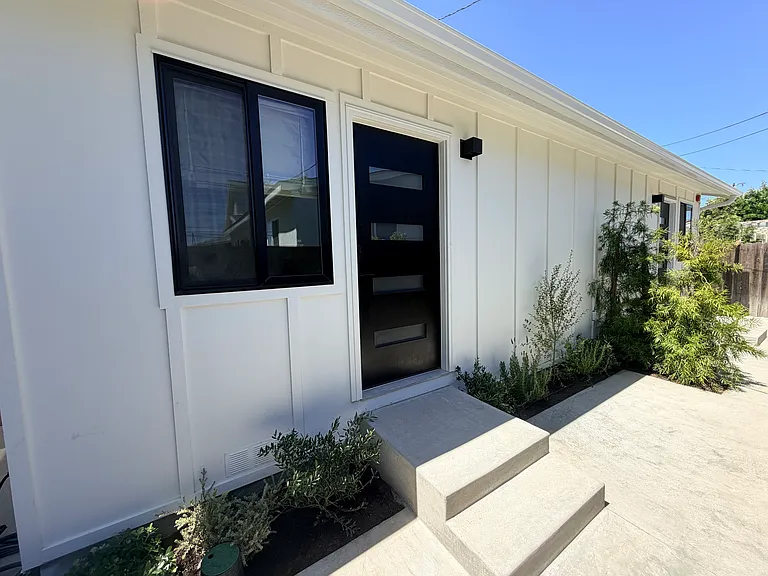 183 Rochester St #B1 — Photo 6