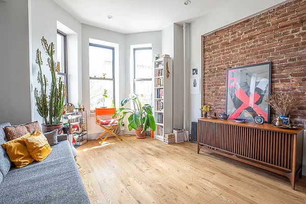 Rented by Compass | media 6