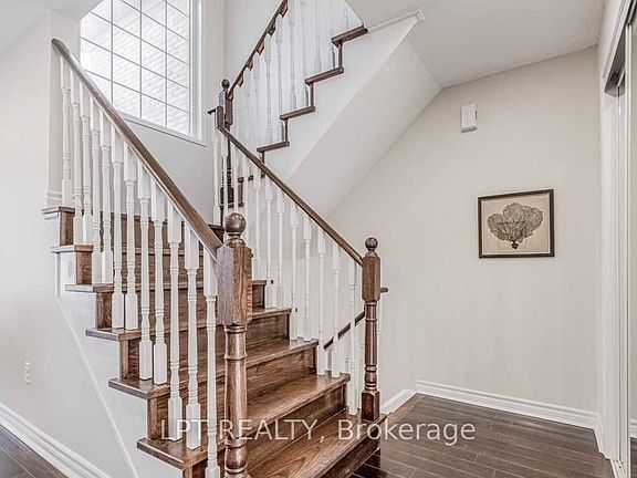 2nd image of 12 Axelrod Ave