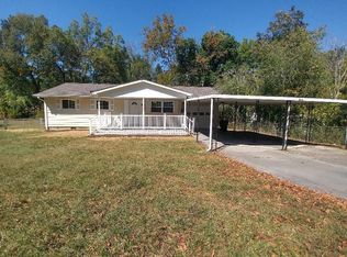 218 Manhattan Ave, Oak Ridge, TN 37830