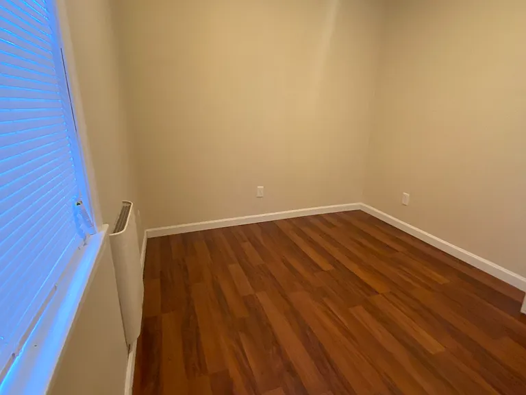 42 Maple St #1 — Photo 5