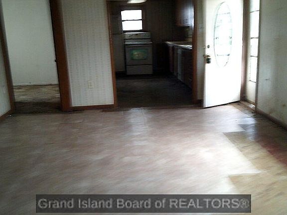 2nd image of 220 Conn St