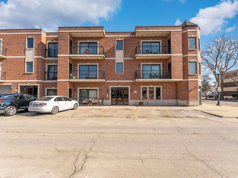 2805 N 75th Ct #3A — Photo 2