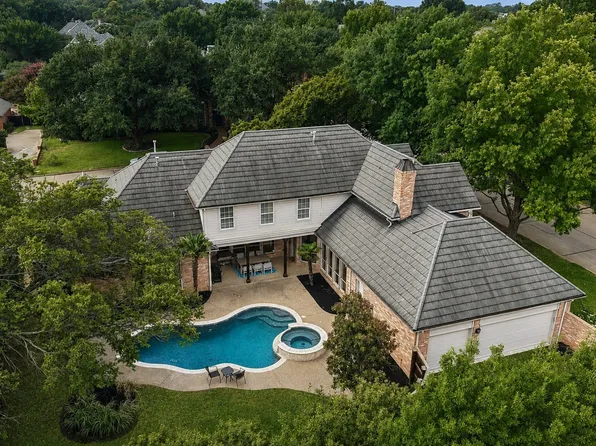 2700 Cottonwood Ln, Colleyville, TX 76034
