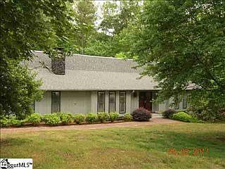 1st image of 800 Knollwood Dr