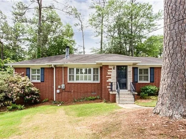 2227 Leafmore Dr, Decatur, GA 30033