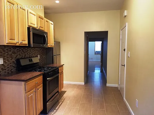 Rented by Corcoran | media 32