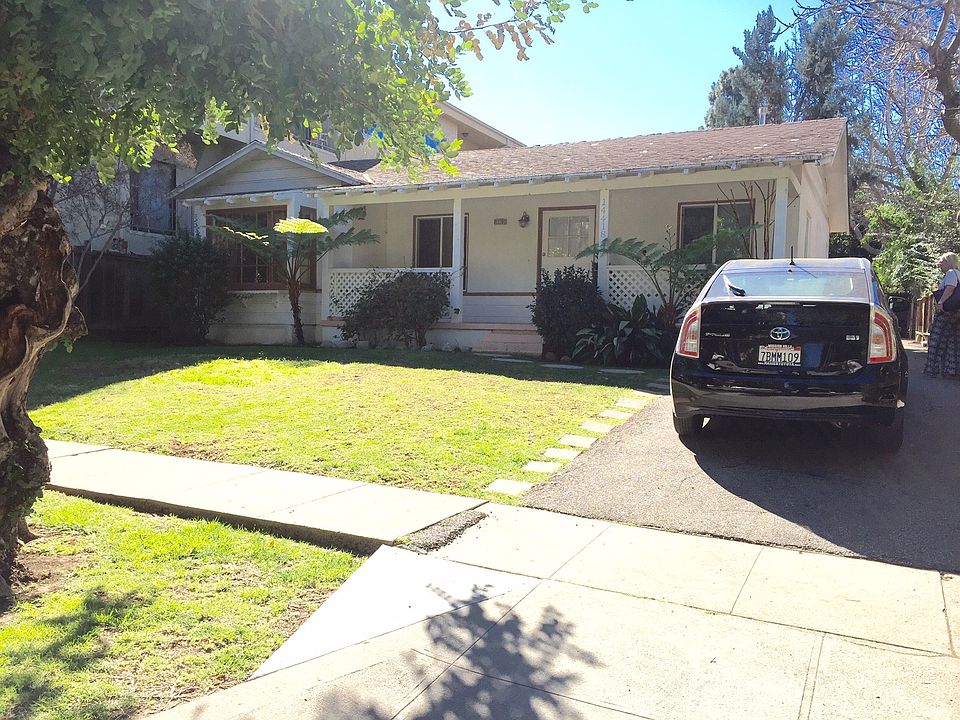 1st image of 14418 Benefit St