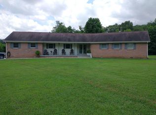 5610 Gracey Sinking Fork Rd, Hopkinsville, KY 42240