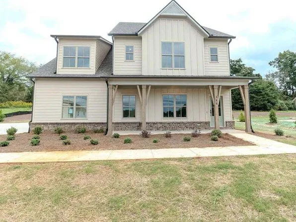 388 Races Rd, Hoschton, GA 30548