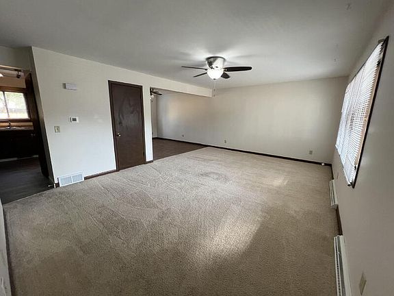 2nd image of 536 Melody Ln APT 1