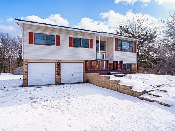 8008 Linden Ave, Newaygo, MI 49337