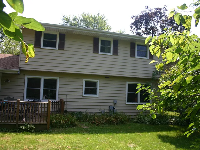 6S546 Sussex Rd — Photo 44
