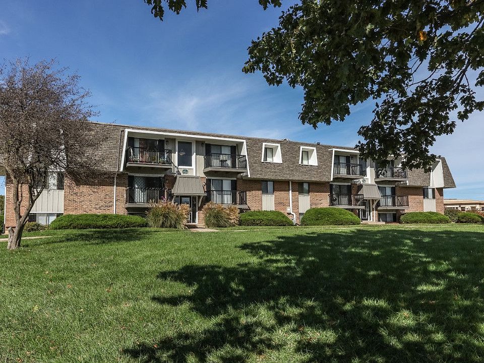 Carlyle Apartments 7530 Cody St Shawnee Mission, KS Zillow