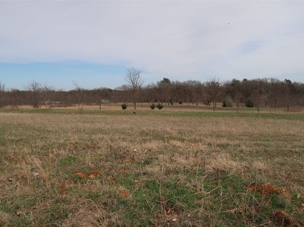 9 Reast Rd, Whitesboro, TX 76273