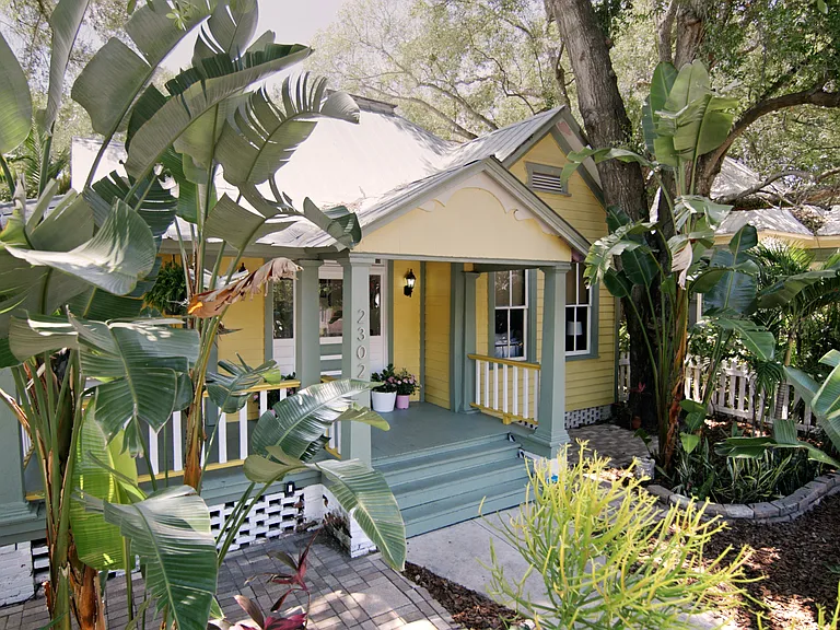2302 N Morgan St — Photo 25