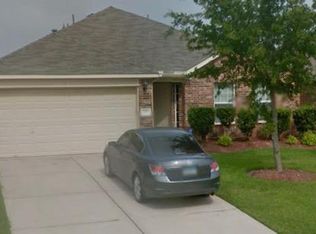 2975 Silver Landing Ln, Dickinson, TX 77539