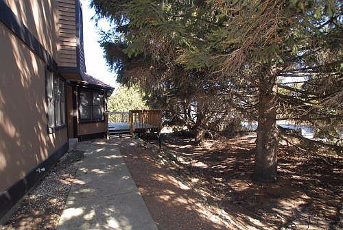 4th image of 32 Point Elkhart Dr