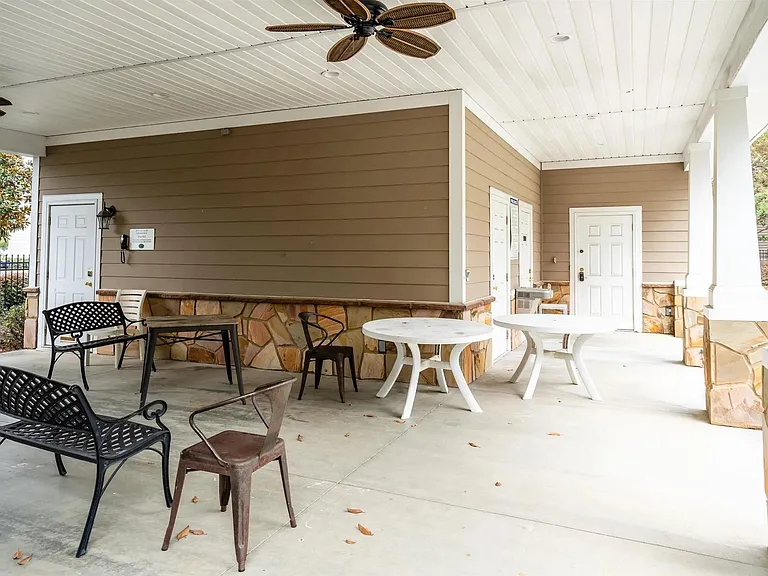 106 Hampton Forest Dr — Photo 20