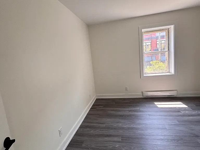147 5th Ave #1 — Photo 7