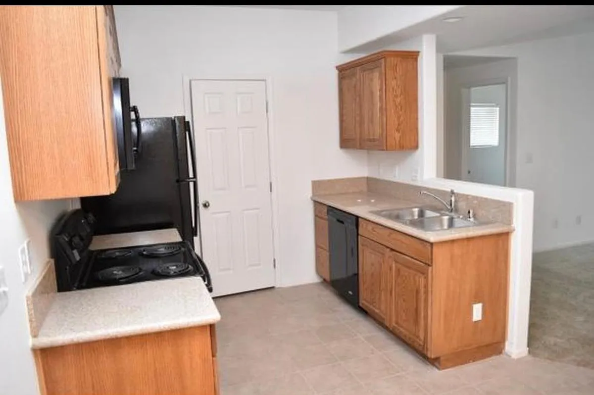 Building Photo - 3550 Bay Sands Dr #3080