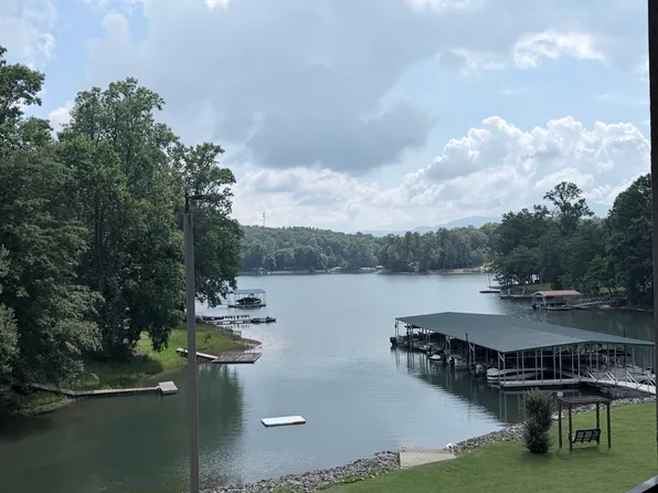 2145 Ridgecrest Cir Unit 4, Hiawassee, GA 30546