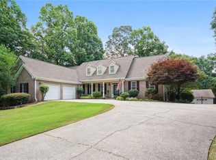 5919 Nachoochee Trl, Flowery Branch, GA 30542