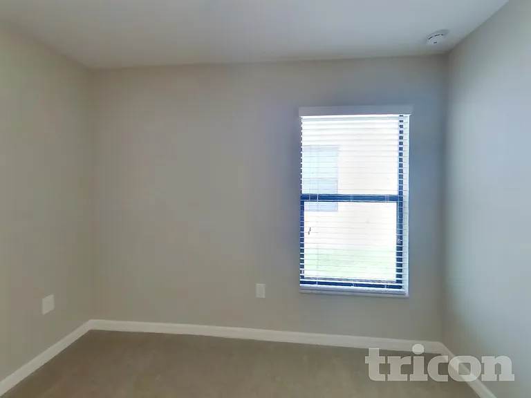 10129 Carloway Hills Dr — Photo 12