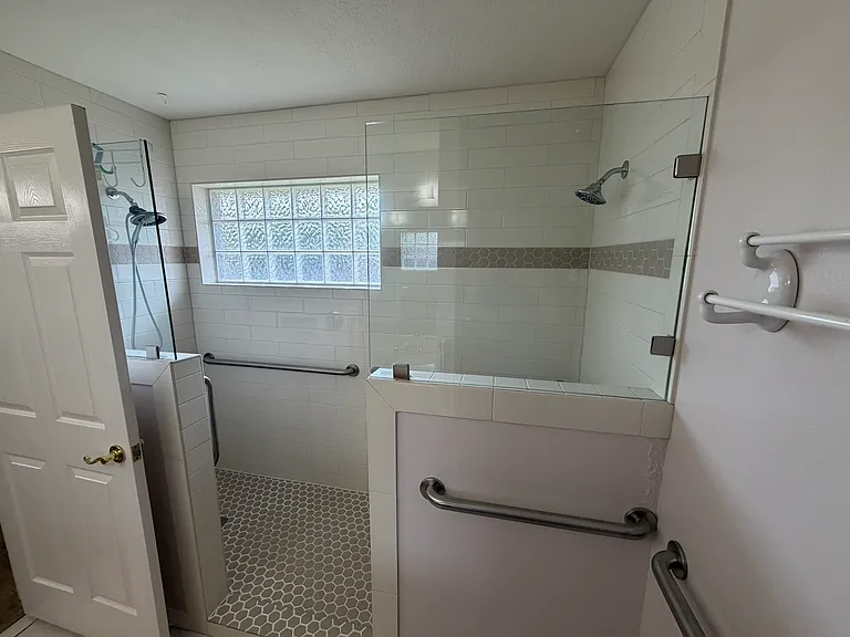 1708 Gray Stone Dr — Photo 11