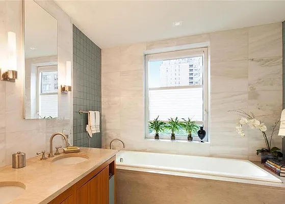 Rented by Town Residential | media 29