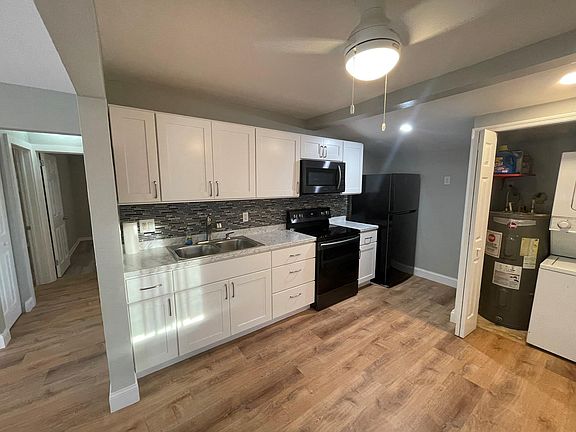 4th image of 2538 Harding Street