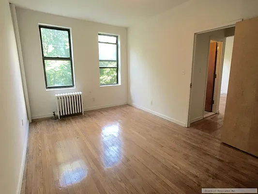 Rented by Sovereign Associates | media 13