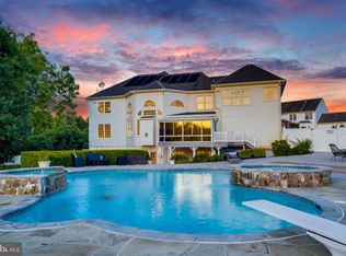 7020 Ordway Rd, Centreville, VA 20121