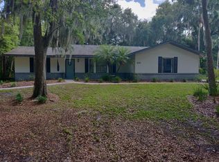 221 Toms Rd, Debary, FL 32713