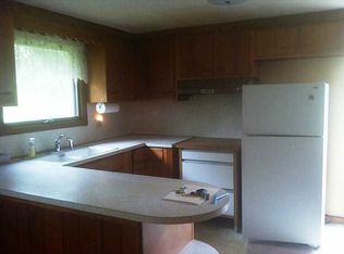 35 Pine Hill Rd, Johnston, RI 02919