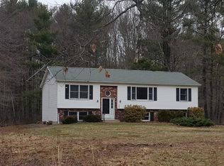 1004 N Brookfield Rd, Oakham, MA 01068