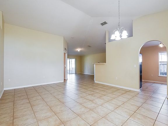 3rd image of 5201 Silver Thistle Ln