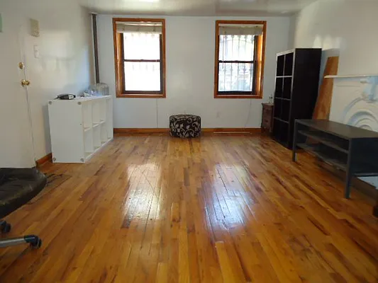 Rented by Hakeem Shahid, LREB | media 13